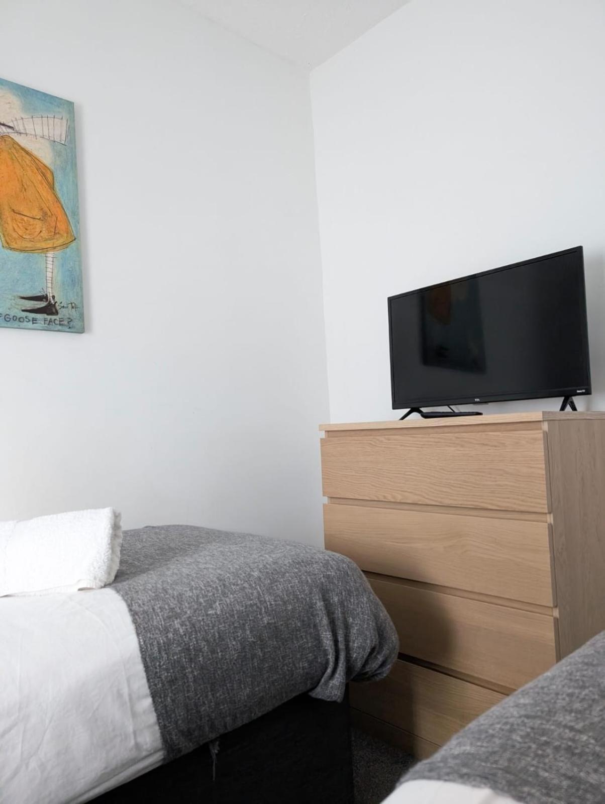 Apartamento 3Br-St Johns Hse-Free Parking-Workers-Kitchen-Wifi-Dog Friendly Doncaster Exterior foto